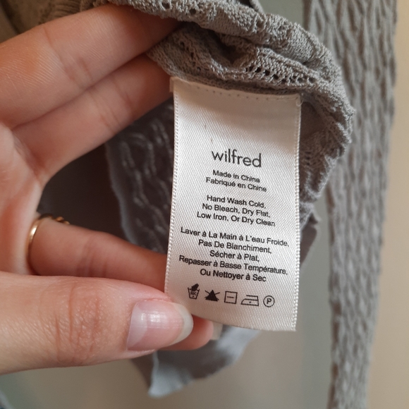 Aritzia Wilfred Crochet Lightweight Cardigan in Grey - Picture 5 of 9